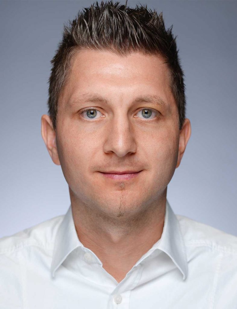 Simon Hübner Projektleitung Maschinensicherheit ecoprotec GmbH
